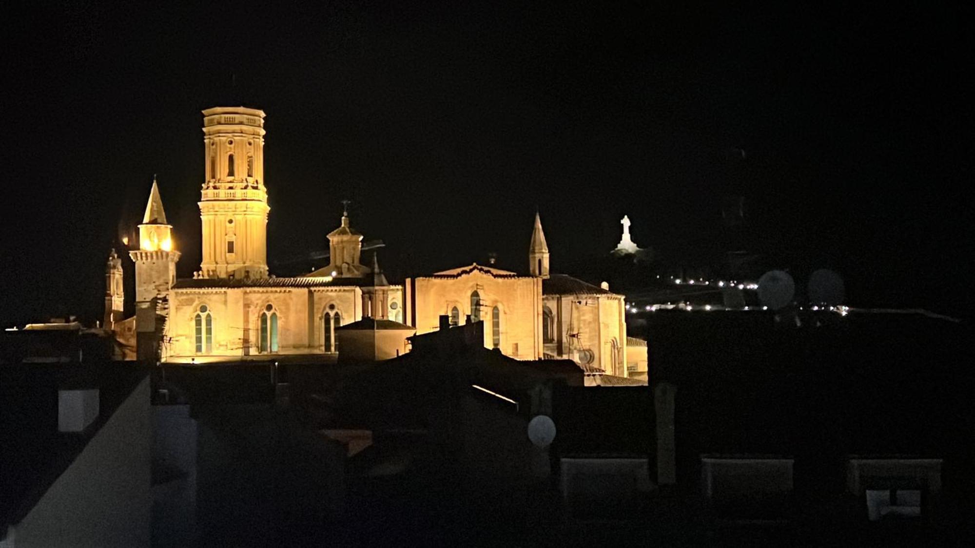 Апартаменты Voila Catedral Тудела Экстерьер фото